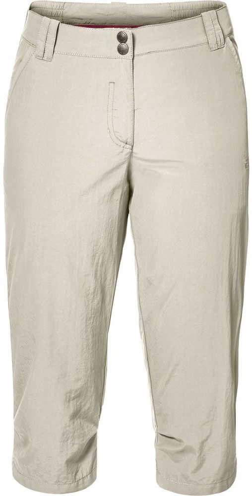Бриджи женские Jack Wolfskin Kalahari 3/4 Pants W, цвет: бежевый. 1503301-5017. Размер 38 (46)1503301-5017 Бриджи женские Jack Wolfskin Kalahari 3/4 Pants W, цвет: бежевый. 1503301-5017. Размер 38 (46)1503301-5017Бриджи женские Kalahari 3/4 Pants W выполнены из ткани SUPPLEX (100% полиамид). Бриджи имеют множество преимуществ, особенно практичных в путешествии по жарким регионам: они легкие, защищают от ультрафиолетового излучения (UPF 40+) и упаковываются очень компактно. К тому же материал очень быстро сохнет. Модель застегивается на ширинку с молнией и пуговицу в поясе. Пояс дополнен шлевками для ремня. Бриджи имеют два втачных кармана спереди и два кармана сзади. Kalahari 3/4 Pants W - сочетание нужных качеств для путешествий, летних походов и будней.