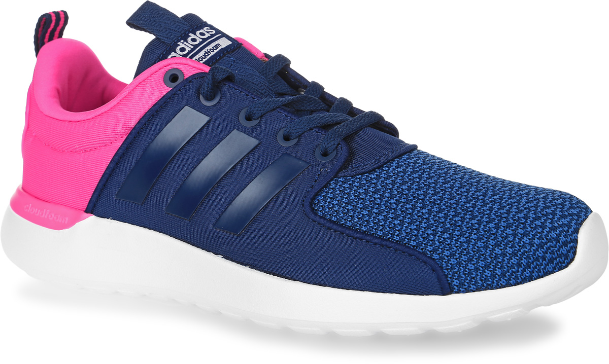 Кроссовки женские adidas Neo Cloudfoam Lite Racer, цвет: темно-синий, розовый. AW4025. Размер 5 (37)AW4025 Кроссовки женские adidas Neo Cloudfoam Lite Racer, цвет: темно-синий, розовый. AW4025. Размер 5 (37)AW4025Женские кроссовки adidas Neo Cloudfoam Lite Racer выполнены из текстиля и оформлены фирменными нашивками из полимера. Шнурки надежно зафиксируют модель на ноге. Ярлычки на заднике и язычке упростят надевание модели. Внутренняя поверхность из мягкого текстиля комфортна при движении. Стелька выполнена из легкого ЭВА-материала с поверхностью из текстиля. Подошва изготовлена из высококачественной легкой резины и оснащена технологией Cloudfoam для поглощения ударных нагрузок и комфортной посадки без разнашивания. Поверхность подошвы дополнена рельефным рисунком.