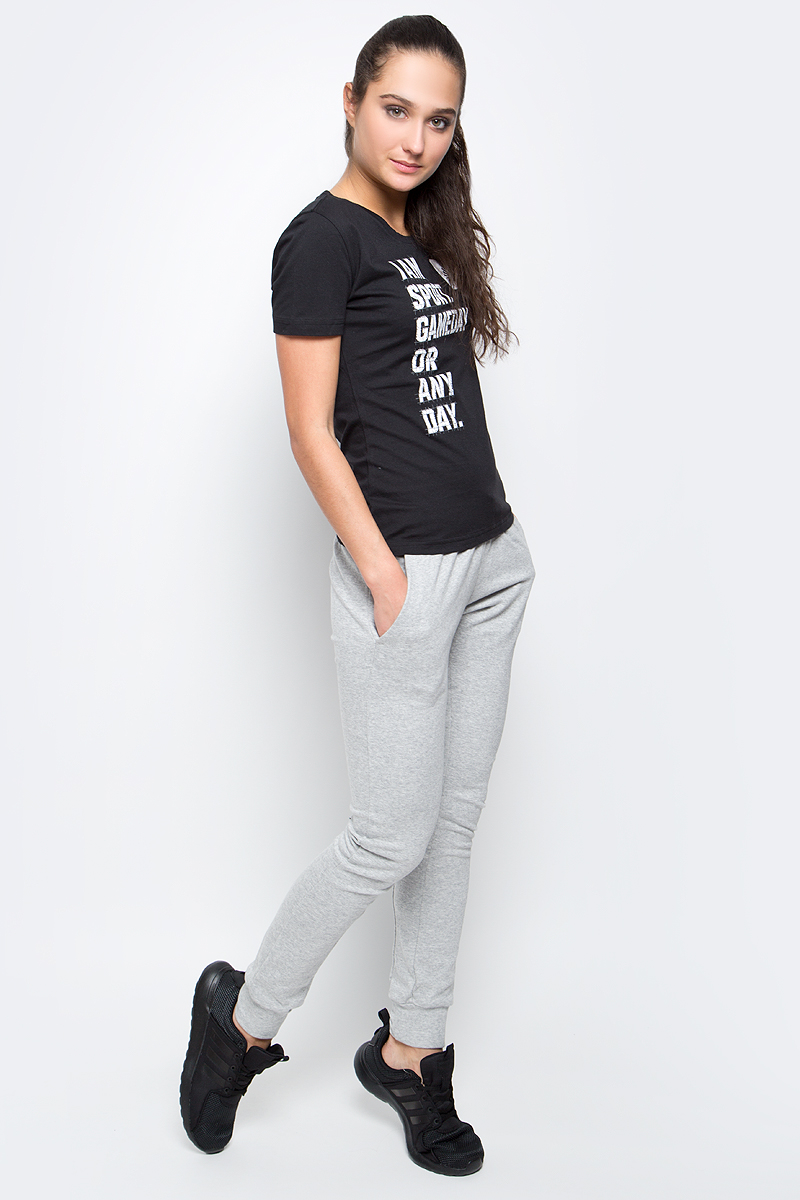 Футболка женская adidas I Am Sport, цвет: черный. BP8355. Размер M (46/48)BP8355 Футболка женская adidas I Am Sport, цвет: черный. BP8355. Размер M (46/48)BP8355Женская футболка I Am Sport от adidas выполнена из гладкого хлопкового трикотажа. Модель свободного кроя с круглым вырезом горловины и стандартными короткими рукавами.