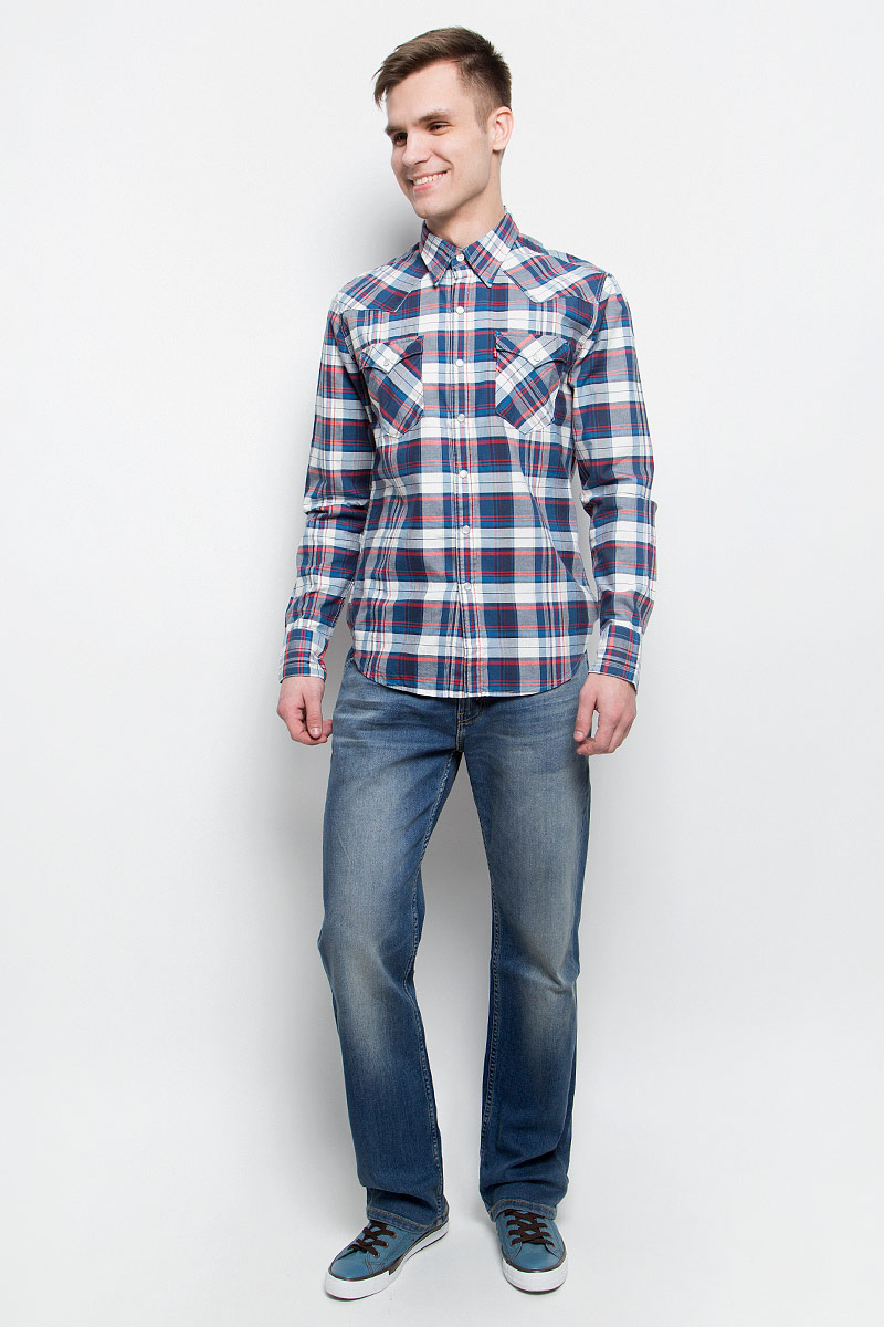 Джинсы мужские Levis® 514, цвет: синий. 0051408370. Размер 32-34 (48-34)0051408370 Джинсы мужские Levis® 514, цвет: синий. 0051408370. Размер 32-34 (48-34)0051408370Джинсы Levis выполнены из натурального хлопка, полиэстера и эластана. Прямая модель со стандартной посадкой оформлена фирменными нашивками и контрастной прострочкой. Прямая модель со стандартной посадкой имеет гульфик с молнией и пуговицей. Джинсы оснащены втачными карманами спереди и накладными карманами сзади. На поясе расположены шлевки для ремня.