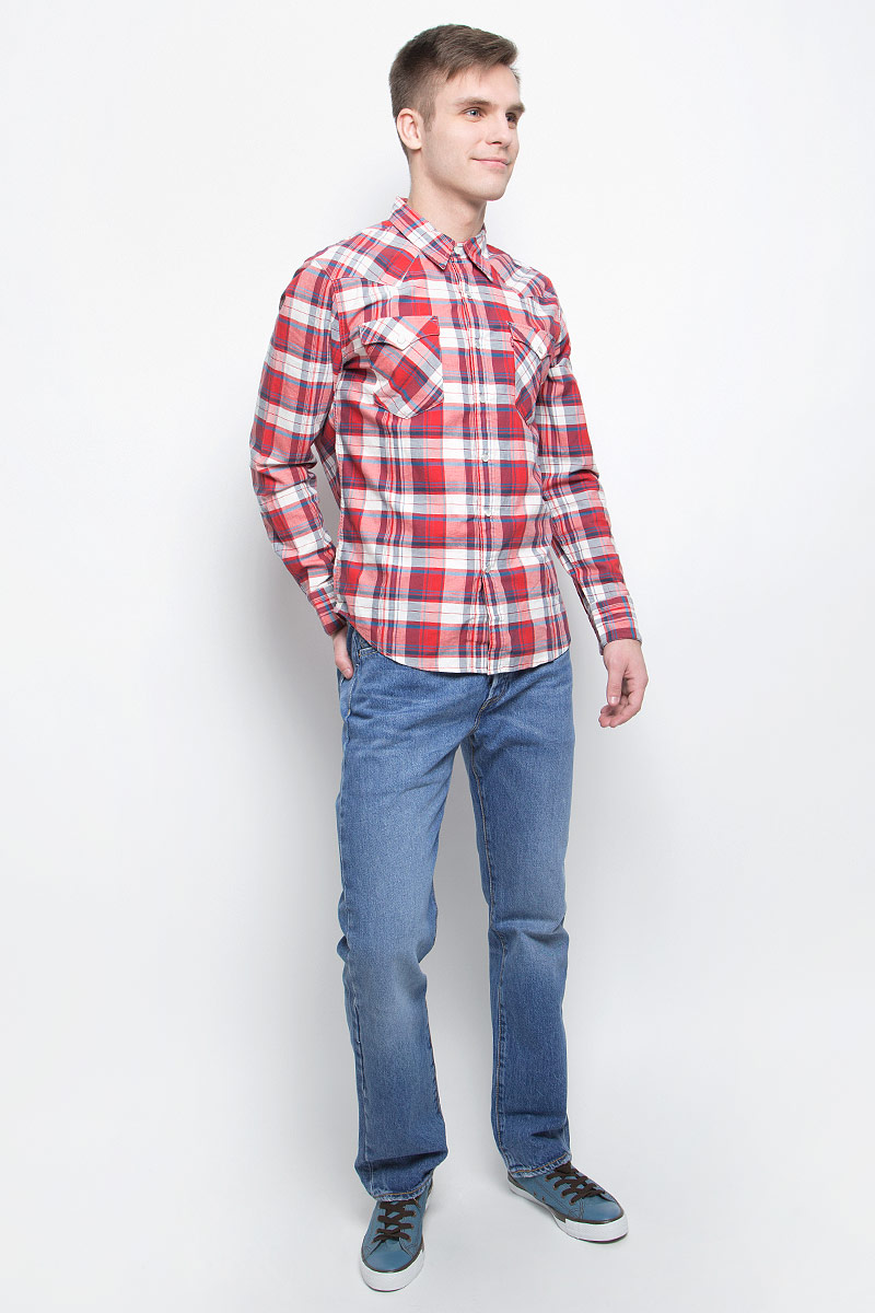 Джинсы мужские Levis® 501, цвет: темно-голубой. 0050123810. Размер 34-32 (50-32)0050123810 Джинсы мужские Levis® 501, цвет: темно-голубой. 0050123810. Размер 34-32 (50-32)0050123810Мужские джинсы Levis® 501 изготовлены из качественной смесовой ткани. Джинсы средней посадки застегиваются на металлические пуговицы. На поясе имеются шлевки для ремня. Спереди модель дополнена двумя втачными карманами и одним небольшим накладным кармашком, а сзади - двумя накладными карманами. Модель оформлена эффектом потертости, низы брючин - рваным эффектом.