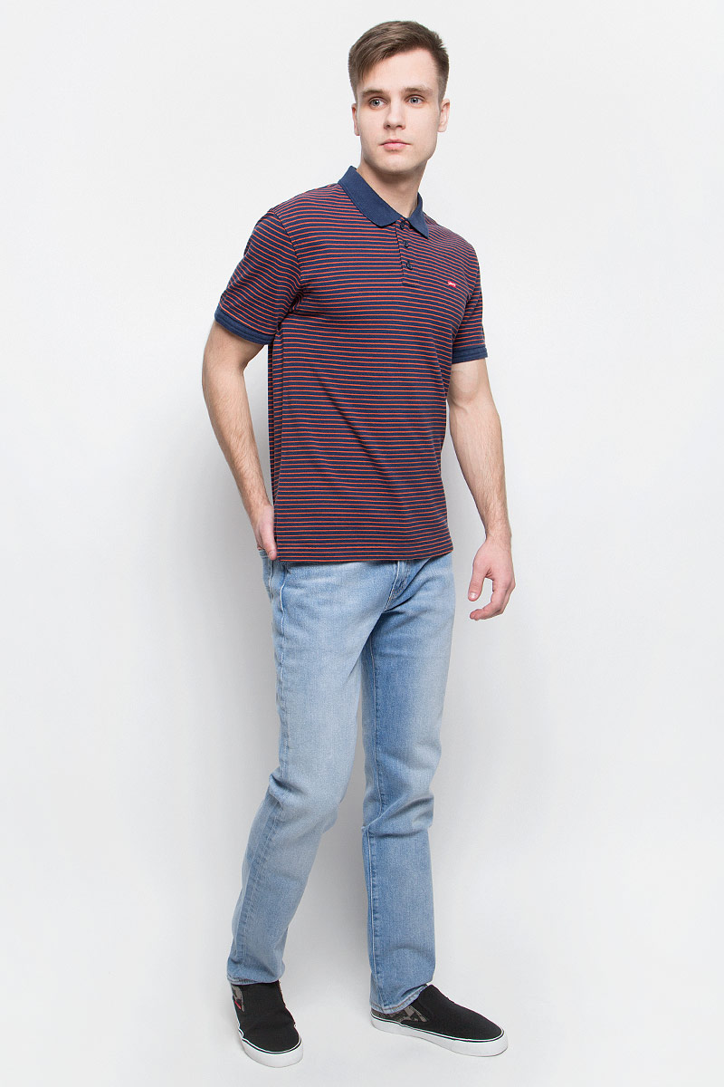 Джинсы мужские Levis® 511, цвет: голубой. 0451121710. Размер 32-34 (48-34)0451121710 Джинсы мужские Levis® 511, цвет: голубой. 0451121710. Размер 32-34 (48-34)0451121710Джинсы Levis, выполненные из хлопка и эластана, оформлены фирменными нашивками и прострочкой. Модель слим с заниженной посадкой имеет гульфик с молнией и пуговицей. Джинсы оснащены втачными карманами спереди и накладными карманами сзади. На поясе расположены шлевки для ремня.
