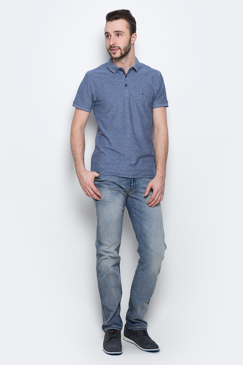 Ïîëî ìóæñêîå Wrangler Refined Polo, öâåò: ñèíèé, áåëûé. W7A71KI1F. Ðàçìåð M (48)W7A71KI1F Ïîëî ìóæñêîå Wrangler Refined Polo, öâåò: ñèíèé, áåëûé. W7A71KI1F. Ðàçìåð M (48)W7A71KI1FÌóæñêîå ïîëî Wrangler Refined Polo èçãîòîâëåíî èç õëîïêà ñ äîáàâëåíèåì ýëàñòàíà. Êëàññè÷åñêàÿ ìîäåëü ñ êîðîòêèìè ðóêàâàìè è îòëîæíûì âîðîòíèêîì çàñòåãèâàåòñÿ ñïåðåäè íà òðè ïóãîâèöû. Ïî áîêàì ïîëî äîïîëíåíî íåáîëüøèìè ðàçðåçàìè.