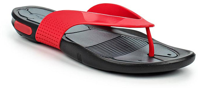 Сланцы мужские Speedo Pool Surfer Thong, цвет: красный, темно-серый. 8-09187B544-B544. Размер 10 (44,5)8-09187B544-B544 Сланцы мужские Speedo Pool Surfer Thong, цвет: красный, темно-серый. 8-09187B544-B544. Размер 10 (44,5)8-09187B544-B544Оригинальные мужские сланцы Pool Surfer Thong от Speedo очень удобны и невероятно легки. Верх обуви выполнен из термополиуретана и оформлен брендовой надписью. Эргономичная стелька из материала ЭВА, который имеет пористую структуру, обладает великолепными теплоизоляционными и морозостойкими свойствами, 100% водонепроницаемостью, придает обуви амортизационные свойства, мягкость при ходьбе, устойчивость к истиранию подошвы. Специальный рисунок подошвы как с внутренней, так и с внешней стороны, гарантирует оптимальное сцепление при ходьбе, как по сухой, так и по влажной поверхности. Дренажные каналы на подошве распределяют воду, увеличивая для подошвы площадь контакта и обеспечивая максимальное сцепление с мокрой поверхностью. Сланцы - очень практичная и удобная летняя обувь. Они прекрасно подойдут для прогулок по пляжу или для похода в бассейн.