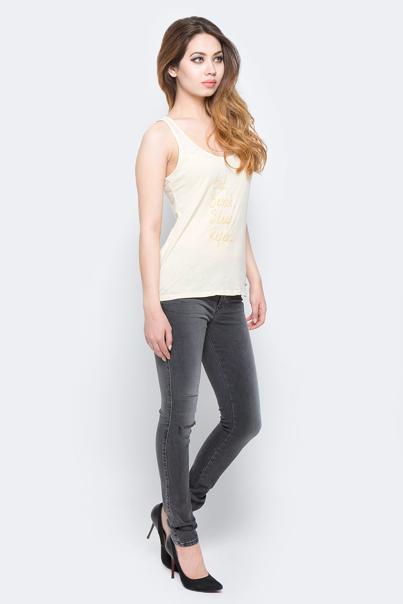 Майка женская Lee Cooper, цвет: желтый. ALICE-5056. Размер M (46)ALICE-5056 Майка женская Lee Cooper, цвет: желтый. ALICE-5056. Размер M (46)ALICE-5056Женская майка, выполненная из хлопка и полиэстера, идеально подойдет для повседневной носки. Майка с круглым вырезом горловины и широкими бретелями имеет слегка приталенный силуэт. На спинке модель дополнена застежкой-молнией.