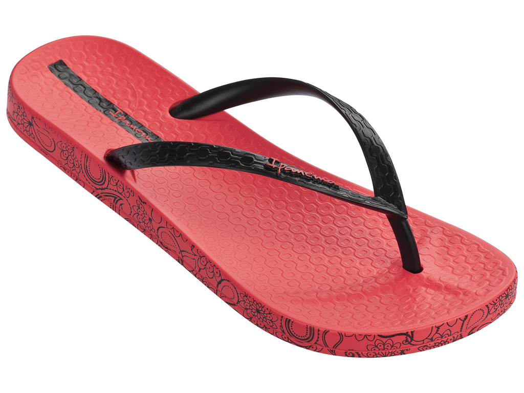 Сланцы женские Ipanema, цвет: красный, черный. 25924-22007. Размер BRA 35 (36)25924-22007 Сланцы женские Ipanema, цвет: красный, черный. 25924-22007. Размер BRA 35 (36)25924-22007Стильные и очень легкие сланцы от Ipanemaпридутся вам по душе. Верх модели выполнен из поливинилхлорида. Ремешки с перемычкой гарантируют надежную фиксацию изделия на ноге.Верх модели украшен названием бренда. По кругу, подошва оформлена рисунком. Рифление на верхней поверхности подошвы предотвращает выскальзывание ноги. Рельефное основание подошвы обеспечивает уверенное сцепление с любой поверхностью. Удобные сланцы прекрасно подойдут для похода в бассейн или на пляж.