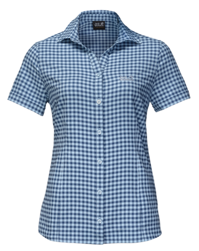 Рубашка женская Jack Wolfskin Kepler Shirt W, цвет: синий. 1401723-7919. Размер M (46)1401723-7919 Рубашка женская Jack Wolfskin Kepler Shirt W, цвет: синий. 1401723-7919. Размер M (46)1401723-7919Рубашка женская Kepler Shirt выполнена из 100% полиэстера. Ткань дышащая, легкая, приятная на ощупь и эластичная, она обладает высокой защитой от ультрафиолета (UPF 50+) и быстро сохнет. Рубашка застегивается на пуговицы, имеет отложной воротник и короткие стандартные рукава, а также секретный карман. Модель дополнена принтом в клетку и логотипом бренда. Такая рубашка идеально подходит для путешествий в жаркие страны и повседневной носки в летний сезон.