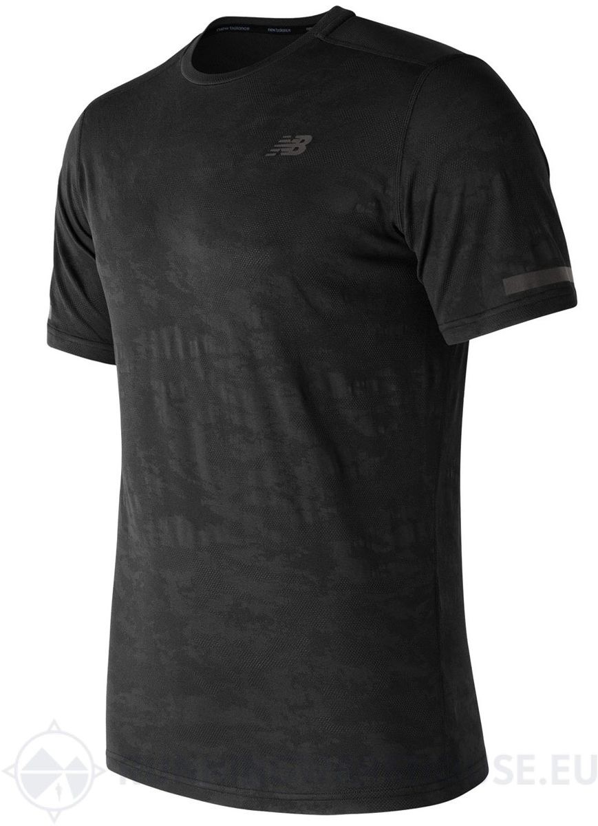Футболка для фитнеса мужская New Balance Intensity SS, цвет: черный. MT71047/BK. Размер XXL (52/54)MT71047/BK Футболка для фитнеса мужская New Balance Intensity SS, цвет: черный. MT71047/BK. Размер XXL (52/54)MT71047/BKФутболка мужская для фитнеса Intensity SS от спортивного бренда New Balance. Модель выполнена из легкой технологичной ткани, которая быстро сохнет и помогает поддерживать оптимальный температурный баланс. Модель оформлена круглым вырезом, короткими рукавами. Имеет светоотражающие накладки.