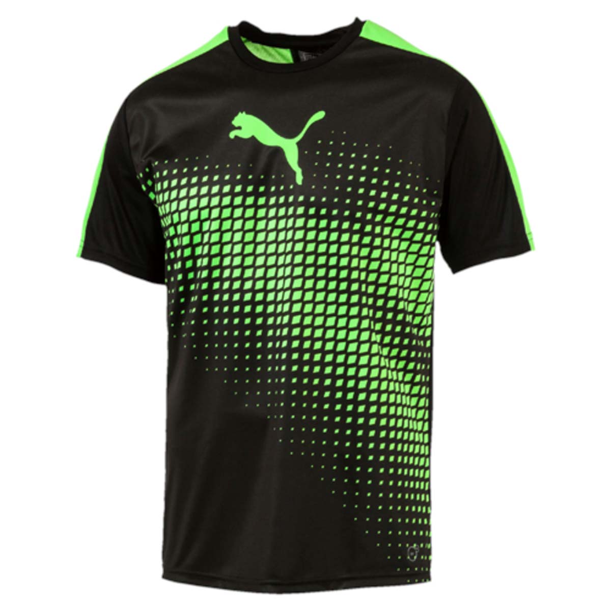 Футболка мужская Puma IT evoTRG Graphic Tee, цвет: черный. 655174_50. Размер S (46/48)655174_50 Футболка мужская Puma IT evoTRG Graphic Tee, цвет: черный. 655174_50. Размер S (46/48)655174_50Футболка IT evoTRG Graphic Tee изготовлена из полиэстера с использованием высокофункциональной технологии dryCELL, которая отводит влагу, поддерживает тело сухим и гарантирует комфорт. На спине имеются сетчатые вставки для хорошей циркуляции воздуха. Спереди модель декорирована тематическим рисунком evoTRG и логотипом PUMA. Также имеется надпись evoTRG сзади. Изделие имеет стандартную посадку Regular fit, круглый вырез горловины и короткие рукава. Такая футболка прекрасно подходит для интенсивных тренировок.