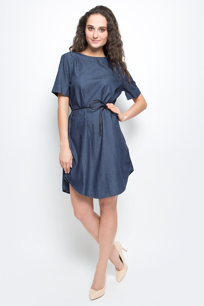 Платье Baon, цвет: темно-синий деним. B457027_Navy Denim. Размер S (44)B457027_Navy Denim Платье Baon, цвет: темно-синий деним. B457027_Navy Denim. Размер S (44)B457027_Navy DenimСтильное платье Baon выполнено из легкого эластичного хлопка. Модель свободного кроя с полукруглым низом, круглым вырезом горловины и короткими рукавами подарит вам комфорт в течение всего дня. На талии предусмотрен тонкий поясок из искусственной кожи. В таком платье вы будете выглядеть элегантно и женственно.