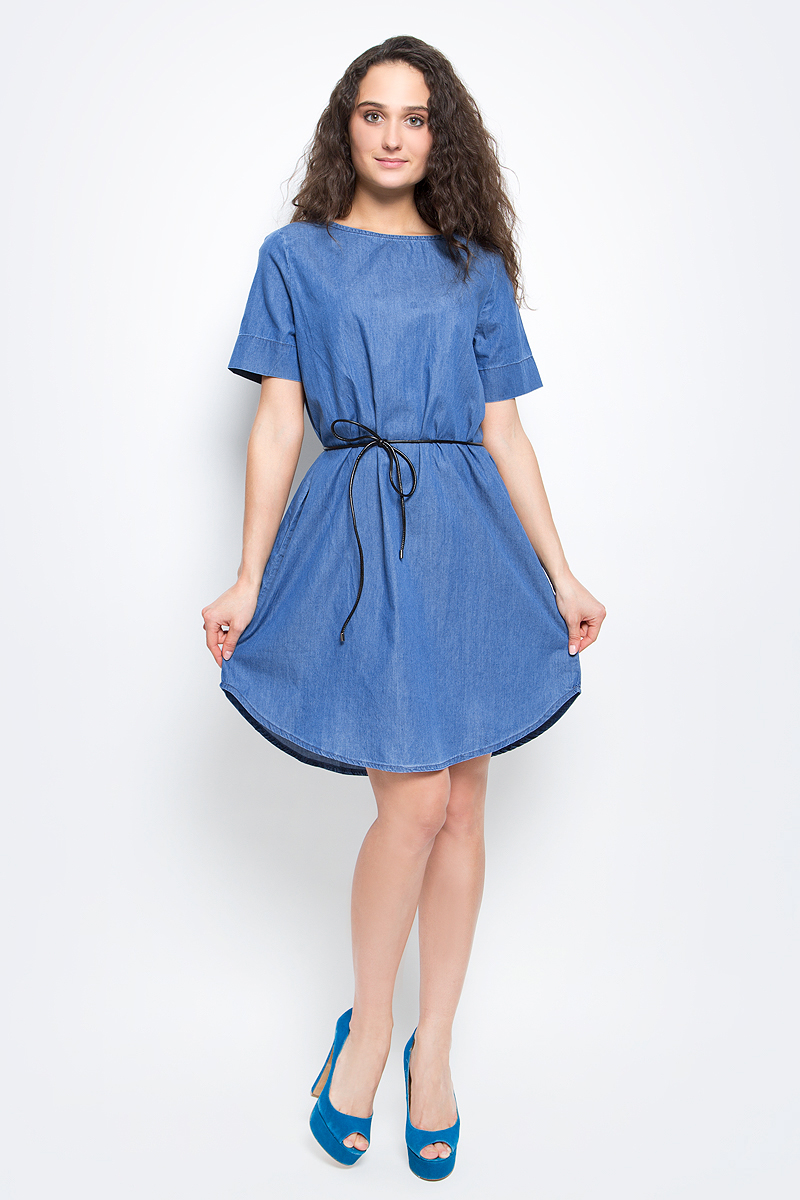 Платье Baon, цвет: светло-синий деним. B457027_Light Blue Denim. Размер L (48)B457027_Light Blue Denim Платье Baon, цвет: светло-синий деним. B457027_Light Blue Denim. Размер L (48)B457027_Light Blue DenimСтильное платье Baon выполнено из легкого эластичного хлопка. Модель свободного кроя с полукруглым низом, круглым вырезом горловины и короткими рукавами подарит вам комфорт в течение всего дня. На талии предусмотрен тонкий поясок из искусственной кожи. В таком платье вы будете выглядеть элегантно и женственно.
