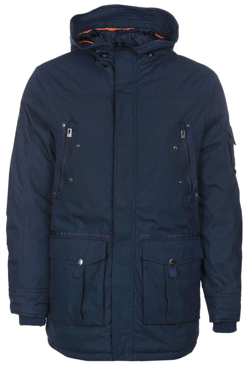 Куртка мужская Baon, цвет: темно-синий. B537014_Deep Navy. Размер XL (52)B537014_Deep Navy Куртка мужская Baon, цвет: темно-синий. B537014_Deep Navy. Размер XL (52)B537014_Deep NavyСтильная утепленная мужская парка Baon выполнена из плотного полиэстера. Модель прямого кроя имеет капюшон с отворотом, застегивается на застежку-молнию и дополнительно на ветрозащитный клапан с кнопками. Рукава дополнены внутренними трикотажными манжетами. Куртка оснащена двумя накладными карманами на кнопках и двумя вшитыми нагрудыми карманами на молниях, также небольшой накладной карман расположен на рукаве. На талии предусмотрена внутренняя кулиска с утяжкой. На спинке модели расположена шлица на кнопке.Теплая модная куртка станет прекрасным дополнением вашего гардероба.
