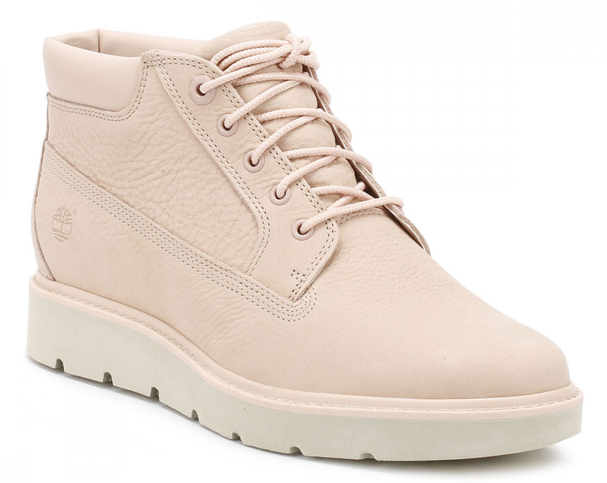 Ботинки женские Timberland Kenniston Nellie, цвет: бледно-розовый. TBLA1JTQW. Размер 9 (39)TBLA1JTQW Ботинки женские Timberland Kenniston Nellie, цвет: бледно-розовый. TBLA1JTQW. Размер 9 (39)TBLA1JTQWЖенские ботинки Timberland Kenniston Nellie выполнены из натурального нубука. Подъем модели дополнен классической шнуровкой. По ранту ботинки оформлены прострочкой. Боковая сторона с тиснением в виде логотипа бренда. Подкладка и стелька с технологией Ortholite изготовлены из текстиля. Резиновая подошва оснащена рифлением.