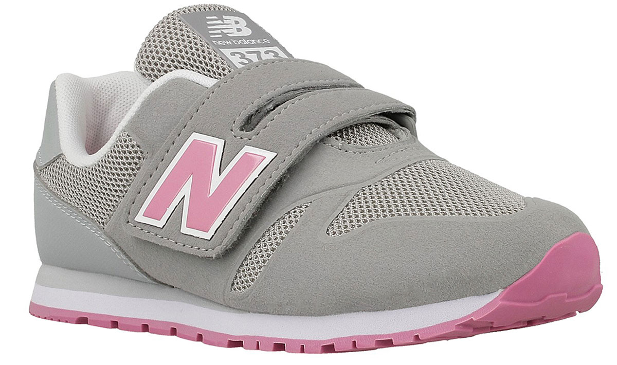 Кроссовки для девочки New Balance 373, цвет: серый, розовый. KA373YPY/M. Размер 3 (35)KA373YPY/M Кроссовки для девочки New Balance 373, цвет: серый, розовый. KA373YPY/M. Размер 3 (35)KA373YPY/MМодные кроссовки от New Balance очаруют вашего ребенка с первого взгляда! Модель изготовлена из сетчатого текстиля и искусственной кожи. Модель дополнена на язычке логотипом бренда. Ремешок на застежке - липучке надежно фиксируют обувь на ноге. Подкладка и стелька из текстиля, обеспечат комфорт и уют детским ножкам. Подошва с рифлением гарантирует отличное сцепление с любыми поверхностями. Стильные кроссовки займут достойное место в гардеробе вашего ребенка.