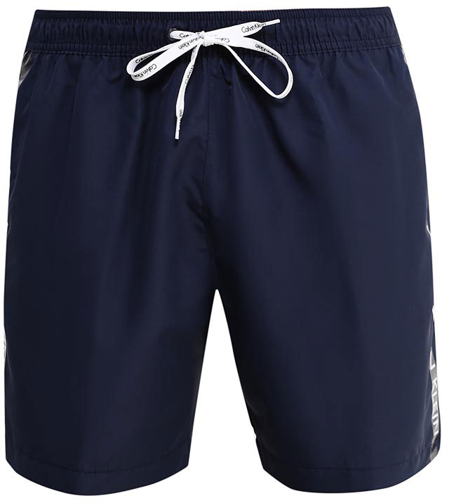Шорты мужские Calvin Klein Underwear, цвет: темно-синий. KM0KM00110. Размер L (50)KM0KM00110 Шорты мужские Calvin Klein Underwear, цвет: темно-синий. KM0KM00110. Размер L (50)KM0KM00110Шорты Calvin Klein Underwear выполнены из высококачественного полиэстера, который не пропускает воду. Модель оформлена декоративными лампасами с фирменными надписями. Спереди расположено два втачных кармана. Сзади находится один накладной открытый карман. Пояс дополнен эластичной резинкой и завязками. Подкладка выполнена из сетчатого текстиля.