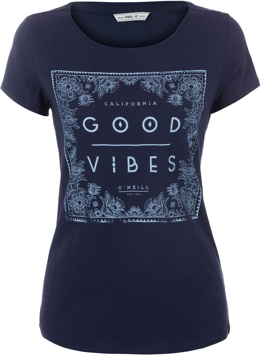 Футболка женская ONeill Lw Cali Vibes T-Shirt, цвет: темно-синий. 7A8617-5056. Размер L (48/50)7A8617-5056 Футболка женская ONeill Lw Cali Vibes T-Shirt, цвет: темно-синий. 7A8617-5056. Размер L (48/50)7A8617-5056Футболка женская ONeill выполнена из 100% хлопка. Модель имеет стандартный крой, короткий рукав и круглый вырез горловины. Футболка дополнена надписями.
