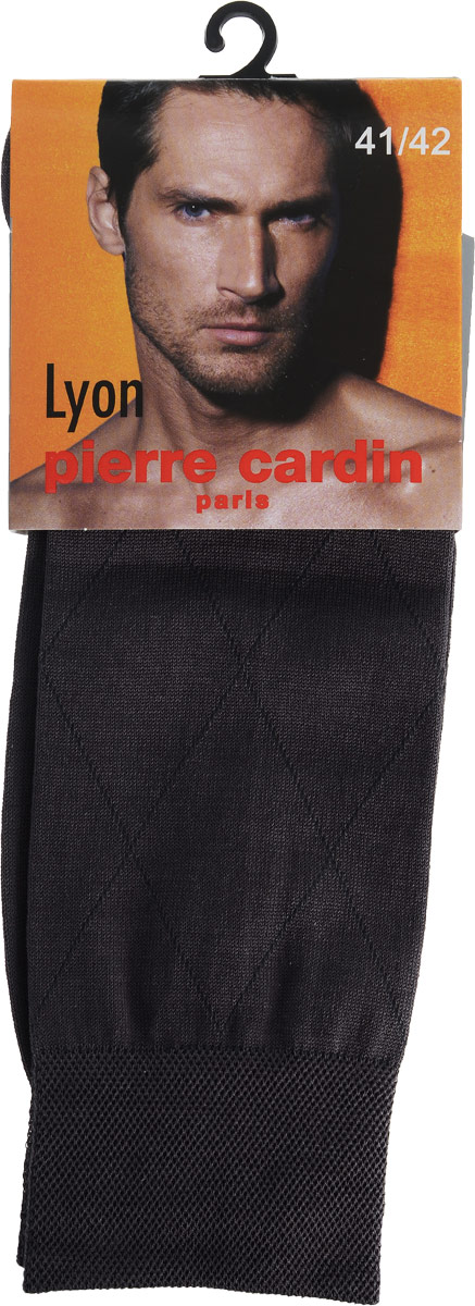 Носки мужские Pierre Cardin Lyon, цвет: темно-серый. Размер 4 (43/44)Cr Lyon Носки мужские Pierre Cardin Lyon, цвет: темно-серый. Размер 4 (43/44)Cr LyonКлассические мужские носки Pierre Cardin изготовлены из высококачественного хлопка с добавлением полиамида и эластана, что обеспечивает комфортную посадку. Модель выполнена в элегантном однотонном дизайне с узором ромбы. Благодаря использованию тончайших волокон мерсеризированного хлопка, кожа в таких носках дышит. Двойная, широкая, эластичная резинка идеально облегает ногу и не пережимает сосуды. Паголенок декорирован изображением логотипа бренда.