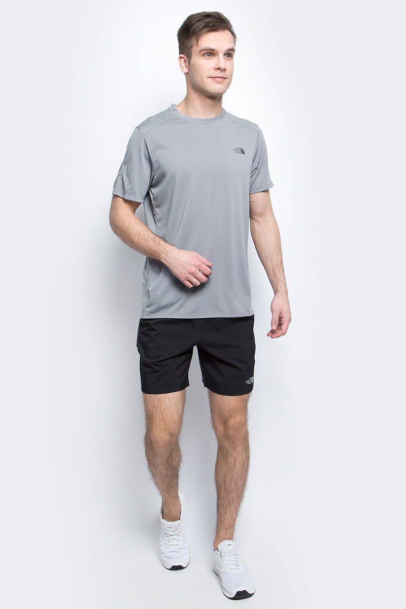 Футболка мужская The North Face M Versitas S/S Crew, цвет: серый. T92V3NV3T. Размер XL (54)T92V3NV3T Футболка мужская The North Face M Versitas S/S Crew, цвет: серый. T92V3NV3T. Размер XL (54)T92V3NV3TМужская футболка The North Face изготовлена из качественного материала, она приятна на ощупь, не раздражает нежную и чувствительную кожу ребенка, позволяя ей дышать. Модель имеет короткий рукав, круглый ворот, не стесняет движения. Изделие дополнено вышивкой в стиле The North Face.