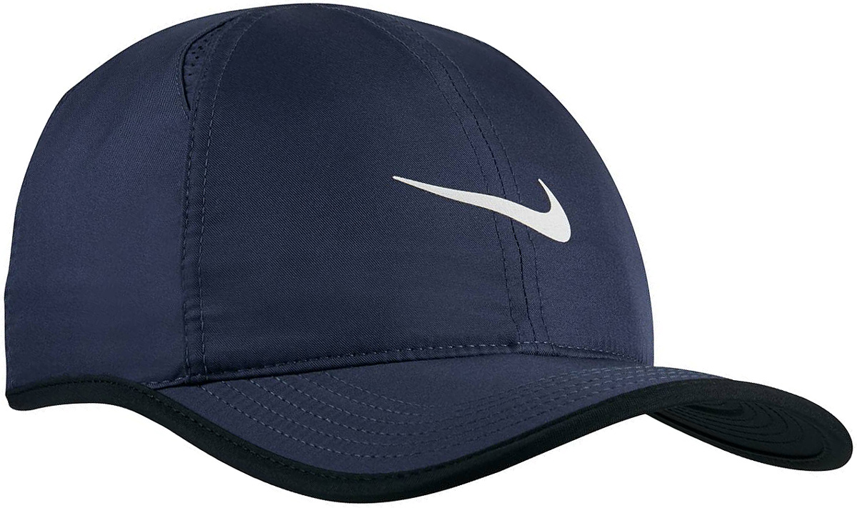 Бейсболка Nike Featherlight, цвет: темно-синий. 679421-410. Размер универсальный679421-410 Бейсболка Nike Featherlight, цвет: темно-синий. 679421-410. Размер универсальный679421-410Бейсболка Featherlight от Nike выполнена из приятного на ощупь материала. Модель имеет жесткий козырек и универсальный размер.