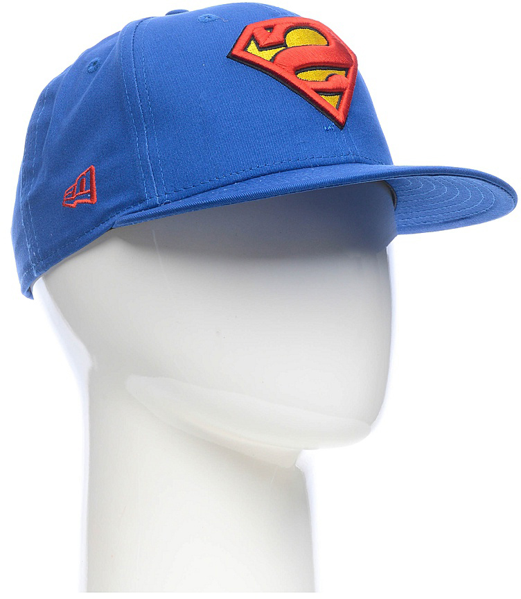 Бейсболка New Era Character 9fifty Superman, цвет: синий, красный, желтый. 11379760-BLU. Размер M/L (57/60)11379760-BLU Бейсболка New Era Character 9fifty Superman, цвет: синий, красный, желтый. 11379760-BLU. Размер M/L (57/60)11379760-BLUСтильная бейсболка New Era, выполненная из высококачественного материала, идеально подойдет для прогулок, занятий спортом и отдыха.Изделие оформлено объемным вышитым логотипом супермена и логотипом бренда New Era.Бейсболка надежно защитит вас от солнца и ветра. Эта модель станет отличным аксессуаром и дополнит ваш повседневный образ.