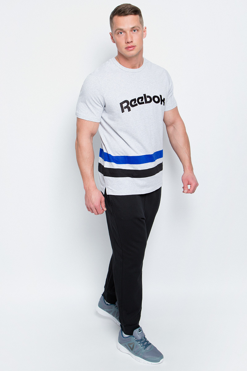 Футболка мужская Reebok F Striped Tee, цвет: серый. BK3324. Размер XXL (60/62)BK3324 Футболка мужская Reebok F Striped Tee, цвет: серый. BK3324. Размер XXL (60/62)BK3324Мужская футболка Reebok F Striped Tee изготовлена из натурального хлопка. По бокам модели имеются небольшие разрезы. Классическая футболка с контрастными полосами и вышивкой с легендарным логотипом позволит продемонстрировать приверженность бренду и станет незаменимым базовым элементом вашего гардероба.