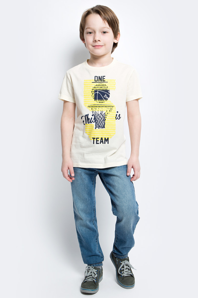 Футболка для мальчика Sela, цвет: серовато-янтарный. Ts-811/1083-7122. Размер 140Ts-811/1083-7122 Футболка для мальчика Sela, цвет: серовато-янтарный. Ts-811/1083-7122. Размер 140Ts-811/1083-7122Стильная футболка для мальчика Sela изготовлена из натурального хлопка и оформлена оригинальным принтом. Воротник дополнен мягкой трикотажной резинкой.Яркий цвет модели позволяет создавать модные образы.