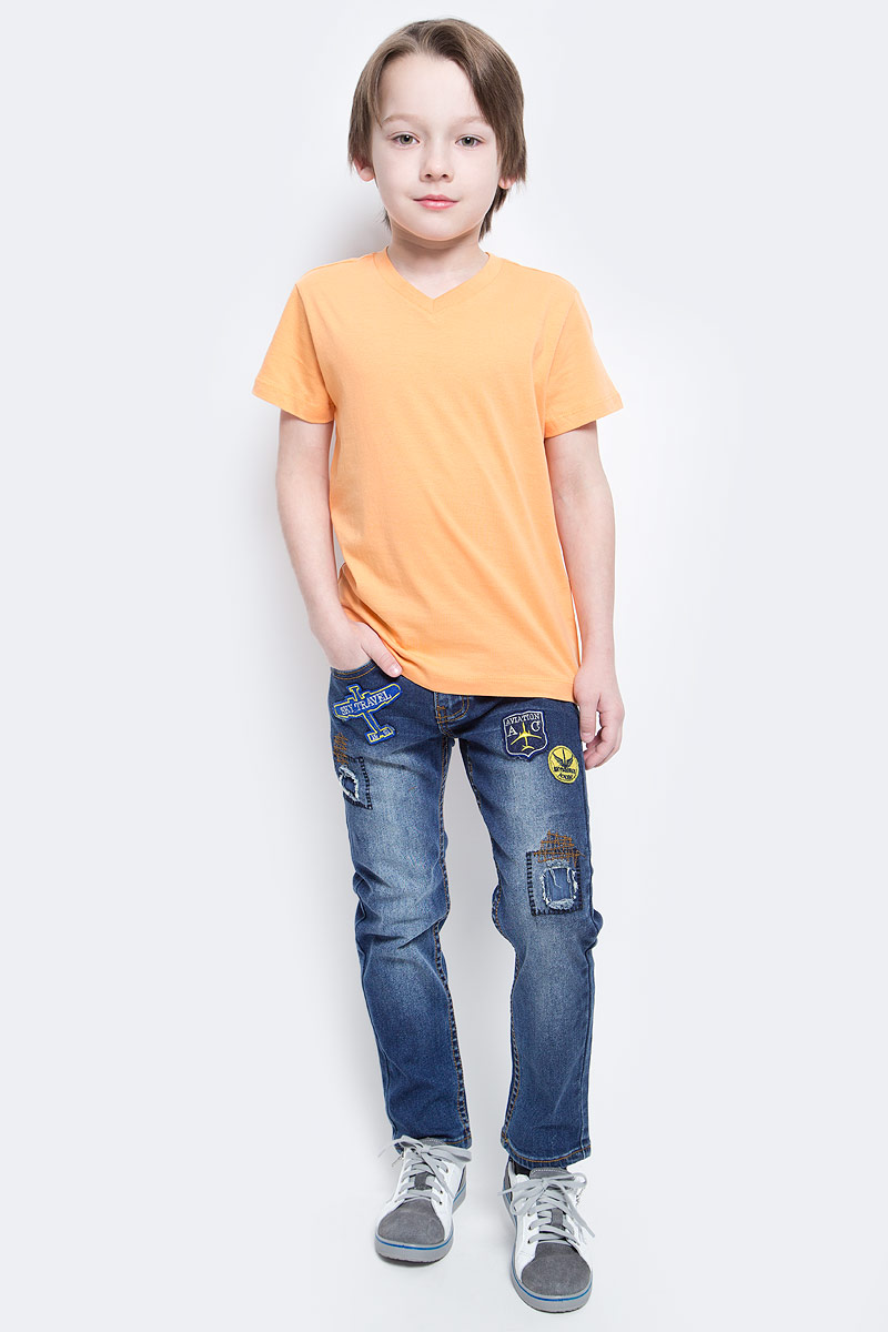 Джинсы для мальчика Sela Denim, цвет: синий джинс. PJ-835/341-7112. Размер 146PJ-835/341-7112 Джинсы для мальчика Sela Denim, цвет: синий джинс. PJ-835/341-7112. Размер 146PJ-835/341-7112Стильные джинсы для мальчика Sela выполнены из качественного эластичного хлопка с эффектом потертостей. Джинсы зауженного кроя и стандартной посадки на талии застегиваются на пуговицу и имеют ширинку на застежке-молнии. На поясе имеются шлевки для ремня. Модель представляет собой классическую пятикарманку: два втачных и один маленький накладной кармашек спереди и два накладных кармана сзади. Джинсы оформлены яркими нашивками и декоративными заплатками.