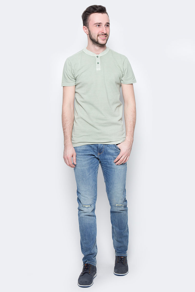 Поло мужское Tom Tailor Denim, цвет: светлый хаки. 1531099.00.12_7057. Размер M (48)1531099.00.12_7057 Поло мужское Tom Tailor Denim, цвет: светлый хаки. 1531099.00.12_7057. Размер M (48)1531099.00.12_7057Мужская футболка-поло Tom Tailor Denim поможет создать отличный современный образ. Модель изготовлена из хлопка. Футболка-поло с короткими рукавами застегивается сверху на две пуговицы. Такая футболка станет стильным дополнением к вашему гардеробу, она подарит вам комфорт в течение всего дня!