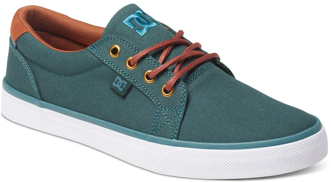 Кеды мужские DC Shoes Council Tx, цвет: темно-зеленый. 320305-DJU. Размер 8.5D (41)320305-DJU Кеды мужские DC Shoes Council Tx, цвет: темно-зеленый. 320305-DJU. Размер 8.5D (41)320305-DJUКеды от DC Shoes выполнены из текстиля. Язычок оформлен фирменной нашивкой. На ноге модель фиксируется с помощью шнурков. Внутренняя поверхность выполнена из текстиля. Подошва изготовлена из высококачественной резины и дополнена протектором, который гарантирует отличное сцепление с любой поверхностью.