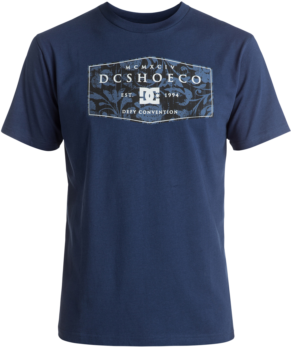 Футболка мужская DC Shoes, цвет: синий. EDYZT03616-BRA0. Размер XL (54)EDYZT03616-BRA0 Футболка мужская DC Shoes, цвет: синий. EDYZT03616-BRA0. Размер XL (54)EDYZT03616-BRA0Футболка мужская DC Shoes выполнена из 100% натурального хлопка. Модель классического удобного дизайна имеет круглый вырез горловины и короткие рукава. Графический принт нанесен по щадящей технологии окрашивания ткани.