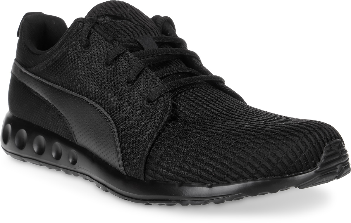 Кроссовки мужские Puma Carson Dash, цвет: черный. 18981202. Размер 10 (43,5)18981202 Кроссовки мужские Puma Carson Dash, цвет: черный. 18981202. Размер 10 (43,5)18981202В новой модели кроссовок Carson Dash стиль не уступает функциональности. Легкая промежуточная подошва из ЭВА обеспечивает этой обуви хорошую амортизацию и плавность хода. Сетчатый верх достаточно легкий и дышащий и придает модели современный динамичный вид. Эта пара отлично подойдет вам, если вы хотите всегда выглядеть стильно.