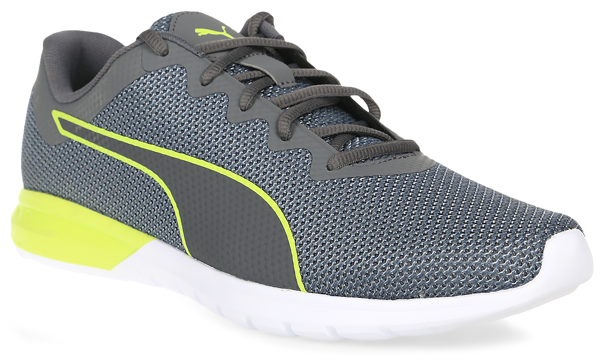 Кроссовки мужские Puma Vigor, цвет: серый. 18953303. Размер 12 (46)18953303 Кроссовки мужские Puma Vigor, цвет: серый. 18953303. Размер 12 (46)18953303Новинка сезона Puma Vigor - это эластичность, упругость и оригинальный стиль. Низкопрофильная промежуточная подошва с фирменным вспененным материалом в качестве амортизатора и особое расположение бороздок на внешней подошве делают модель очень легкой и буквально повторяющей форму стопы, а мягкие стельки Softfoam только увеличивают комфорт. Двухцветная элегантная цветовая гамма и многослойный верх, в котором используется сетчатый материал, создают современный и запоминающийся облик модели.