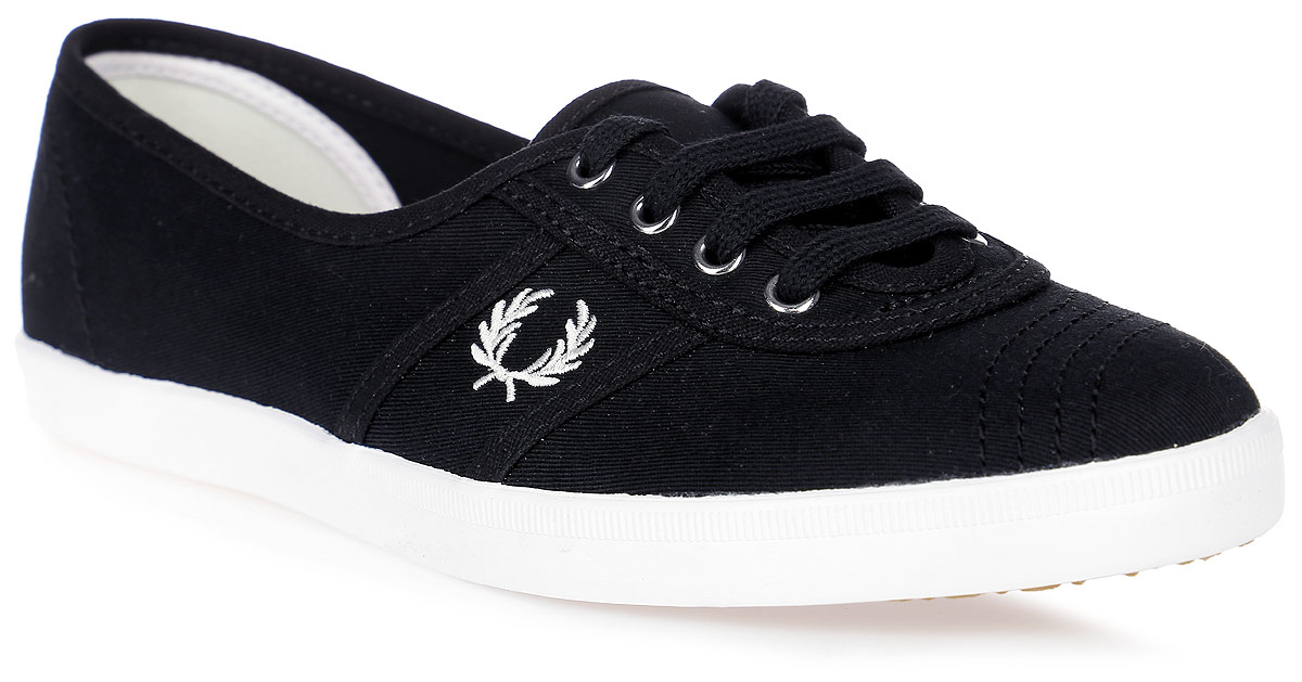 Балетки Fred Perry Aubrey Twill, цвет: черный. B8256W-198. Размер 4 (36)B8256W-198 Балетки Fred Perry Aubrey Twill, цвет: черный. B8256W-198. Размер 4 (36)B8256W-198Стильные балетки Aubrey Twill от Fred Perry выполнены из канваса. Подкладка и стелька из текстиля комфортны при движении. Шнуровка надежно зафиксирует модель на ноге. Подошва дополнена рифлением.