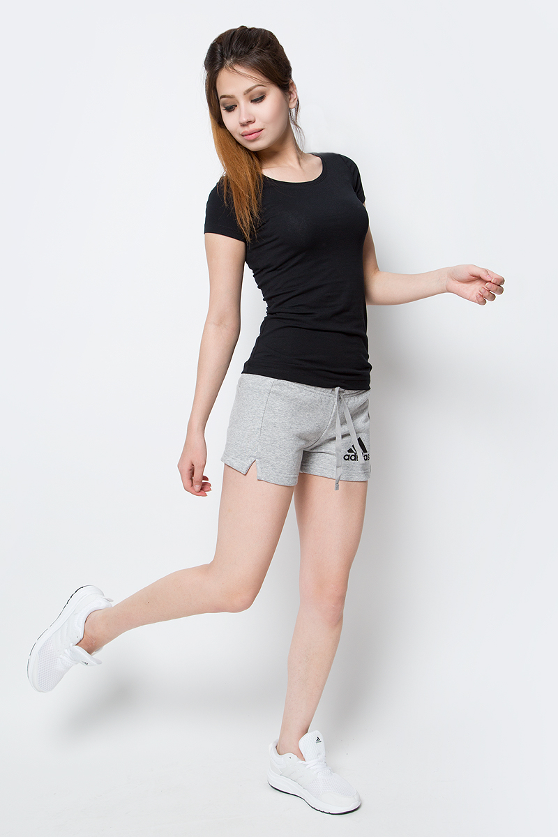 Шорты женские adidas Ess Solid Short, цвет: серый. S97162. Размер S (42/44)S97162 Шорты женские adidas Ess Solid Short, цвет: серый. S97162. Размер S (42/44)S97162Шорты женские adidas Ess Solid Short выполнены из хлопка с добавлением полиэстера. Дополнена модель эластичным поясом с затягивающимся шнурком.
