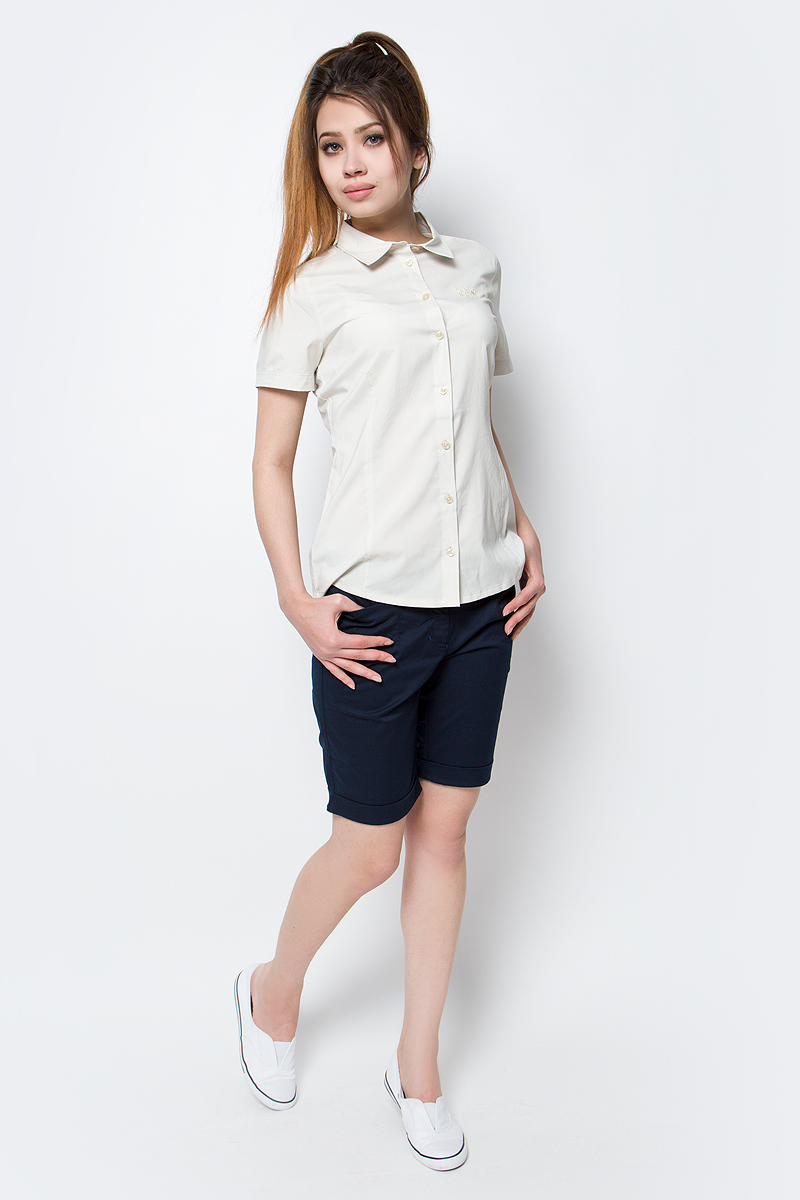 Шорты женские Jack Wolfskin Liberty Shorts, цвет: темно-синий. 1503152-1910. Размер 44 (56)1503152-1910 Шорты женские Jack Wolfskin Liberty Shorts, цвет: темно-синий. 1503152-1910. Размер 44 (56)1503152-1910Шорты женские Liberty Shorts идеальны для путешествий. Ткань FUNCTION 65 STRETCH никогда вас не подведет. Слегка эластичная, она содержит органический хлопок для дополнительного комфорта. Модель застегивается на ширинку с молнией и пуговицу в поясе. На поясе предусмотрены шлевки для ремня. Шорты имеют два втачных кармана спереди и два втачных кармана сзади.