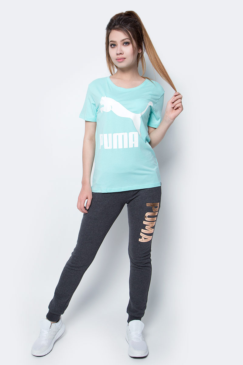 Футболка женская Puma Archive Logo Tee, цвет: бирюзовый. 57290523. Размер XL (48/50)57290523 Футболка женская Puma Archive Logo Tee, цвет: бирюзовый. 57290523. Размер XL (48/50)57290523Стильная футболка Archive Logo Tee для уверенных в себе спортивных девушек изготовлена из хлопка с добавлением модала. Модель имеет круглый вырез горловины, стандартные короткие рукава и посадку Regular fit. На груди футболка дополнена объемным логотипом PUMA. Отличная модель для отдыха и занятий спортом понравится современным модницам. Свободный крой футболки не сковывает движений.