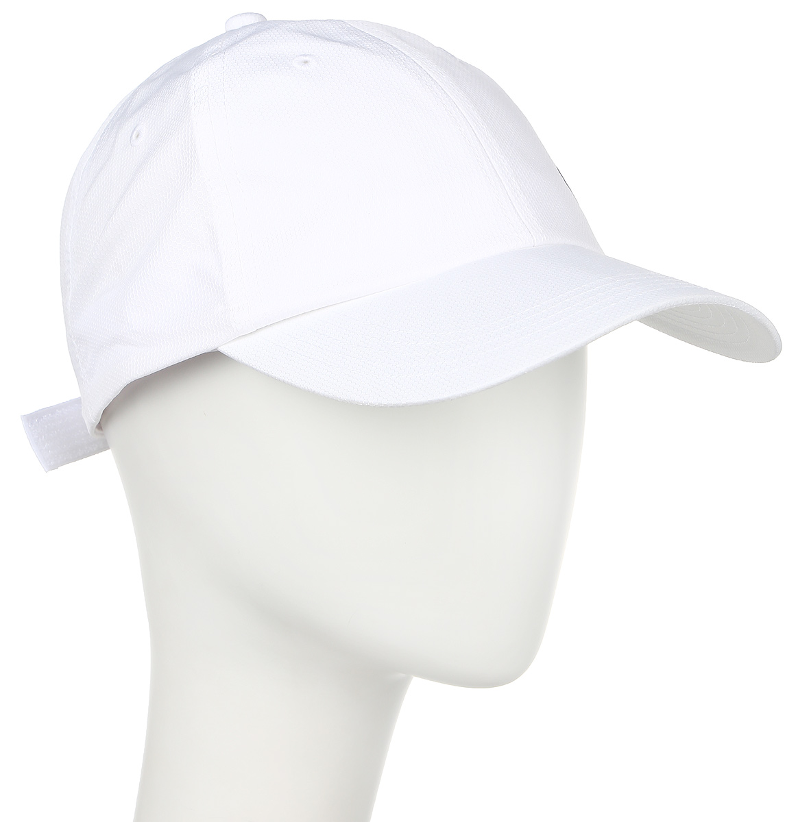 Бейсболка Puma Unisex Poly/Cot Cap, цвет: белый. 052908_03. Размер универсальный052908_03 Бейсболка Puma Unisex Poly/Cot Cap, цвет: белый. 052908_03. Размер универсальный052908_03Спортивная бейсболка Unisex Poly/Cot Cap от Puma - это отличное завершение вашего стильного городского образа. Изделие отлично подходит как для повседневной носки, так и для активных занятий спортом на открытом воздухе. Технология dryCELL максимально выводит пот и влагу даже во время самых интенсивных занятий, а изогнутый козырек надежно защищает от солнца. Мягкая тканевая застежка с металлическим кольцом в задней части поможет подобрать оптимальный размер. Вентиляция обеспечивается специальными вышитыми люверсами на поверхности бейсболки. Для безопасности в темное время суток на передней части предусмотрен светоотражающий логотип Puma.