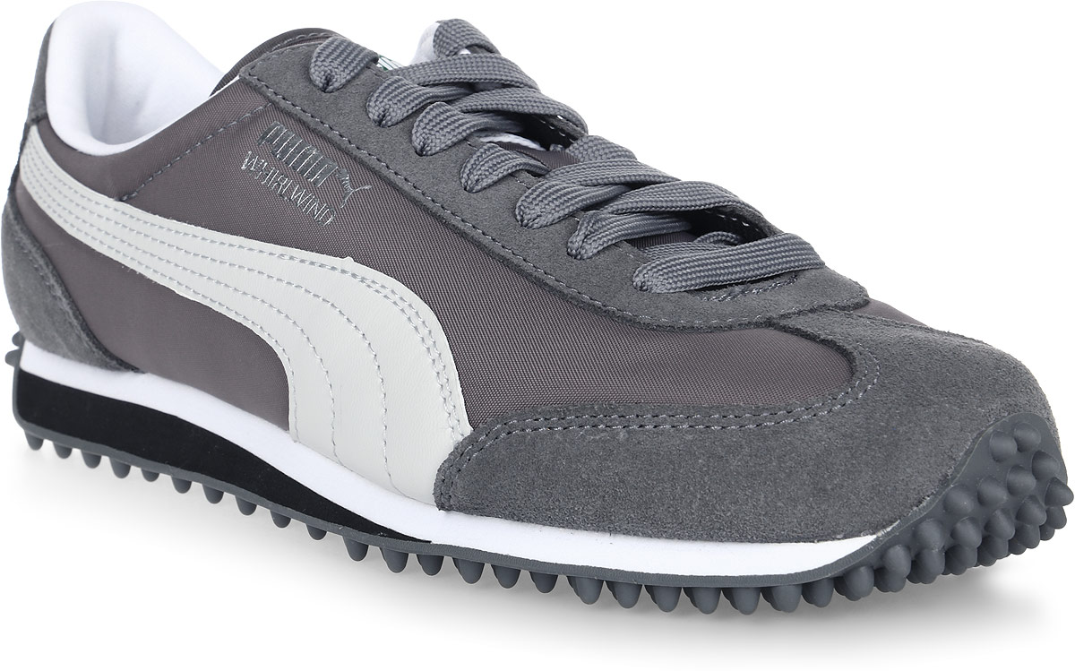 Кроссовки мужские Puma Whirlwind Classic, цвет: серый. 35129382. Размер 6 (38)35129382 Кроссовки мужские Puma Whirlwind Classic, цвет: серый. 35129382. Размер 6 (38)35129382Комфортные и надежные мужские кроссовки от Puma Whirlwind Classic для стильных и активных людей. Верх модели выполнен из нейлонового материала со вставками из натуральной замши, именно это придает кроссовкам винтажный стиль. Внутренняя часть отделана текстилем. Удобная шнуровка гарантирует удобство и надежно фиксирует модель на стопе. Легкая резиновая подошва с небольшими шипами для устойчивости. Стелька EVA с текстильной поверхностью обеспечивает превосходную амортизацию и комфорт.Кроссовки с боковых сторон оформлены классическими полосками Puma Formstrip, выполненными из натуральной кожи. Одевая кроссовки Puma Whirlwind Classic, вы будете чувствовать себя комфортно сразу же, наслаждаясь этим ощущением день за днем!