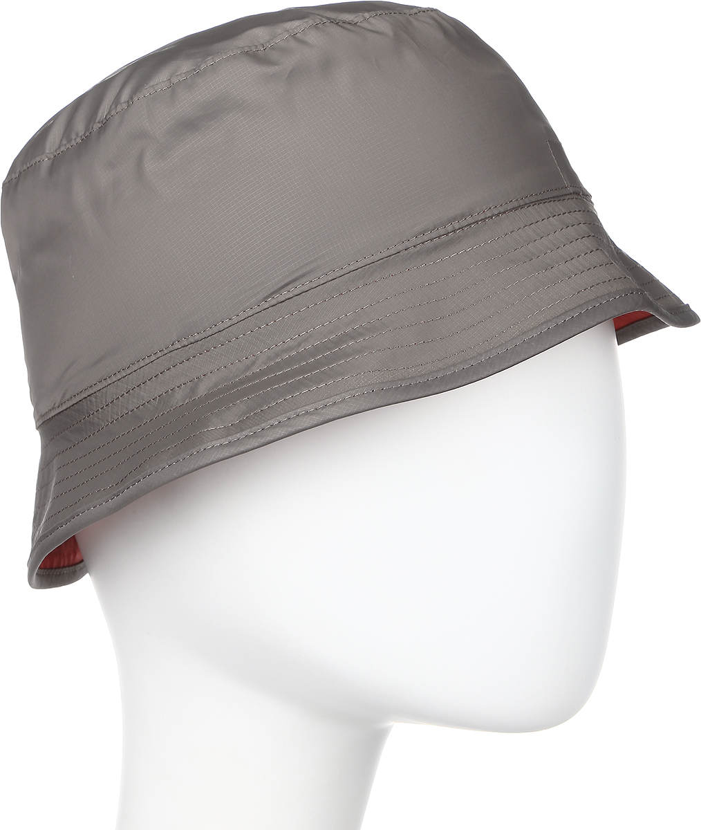 Панама The North Face Sun Stash Hat, цвет: тауп. T0CGZ0RDQ. Размер S/M (56/57)T0CGZ0RDQ Панама The North Face Sun Stash Hat, цвет: тауп. T0CGZ0RDQ. Размер S/M (56/57)T0CGZ0RDQЛегкая летняя панама The North Face Sun Stash Hat выполнена из 100% полиэстера с защитой от ультрафиолетового излучения. Она легко сворачивается и убирается в карман. Двухсторонняя панама оформлена надписью с названием бренда.Такая панама пригодится в любом путешествии и не сильно добавит вес.