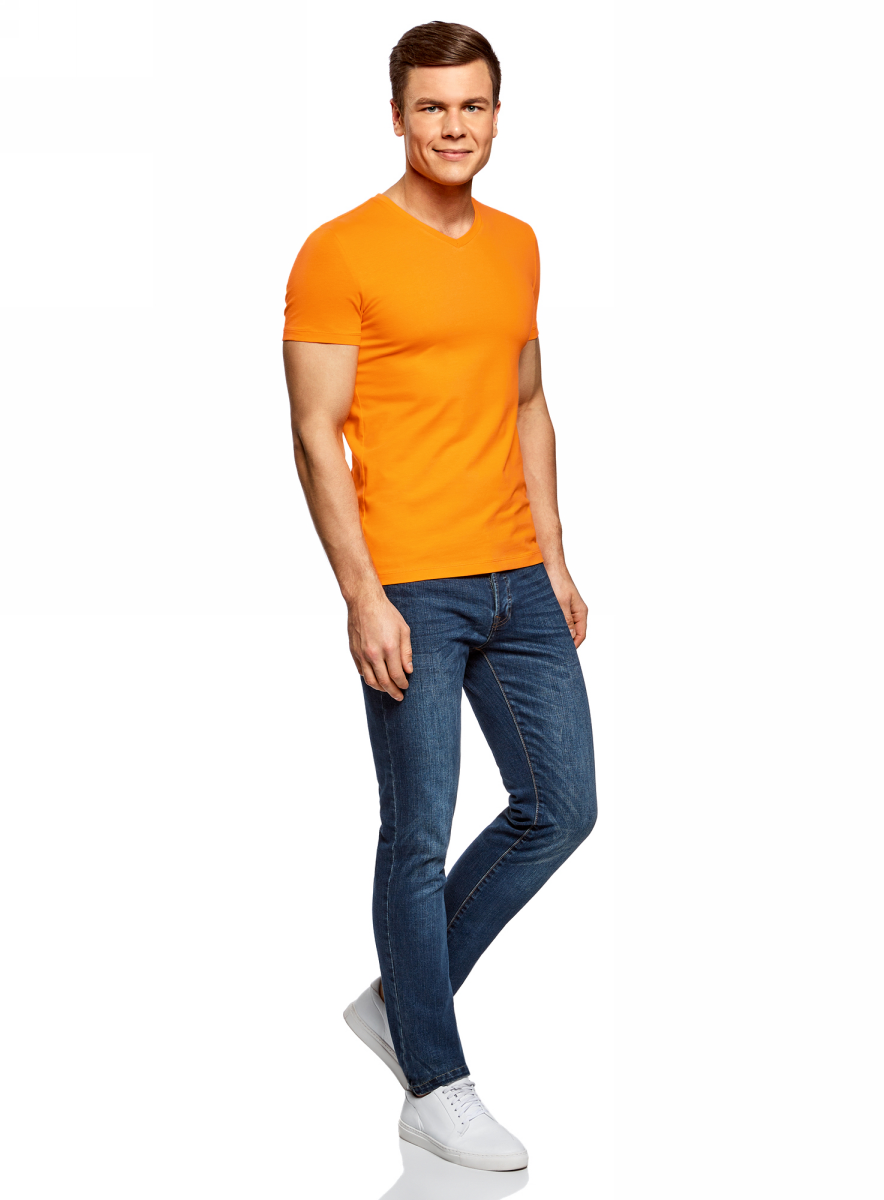 Футболка мужская oodji Basic, цвет: оранжевый. 5B612002M/46737N/5500N. Размер XL (56)5B612002M/46737N/5500N Футболка мужская oodji Basic, цвет: оранжевый. 5B612002M/46737N/5500N. Размер XL (56)5B612002M/46737N/5500NБазовая футболка с V-образным вырезом горловины и короткими рукавами выполнена из эластичного хлопка.