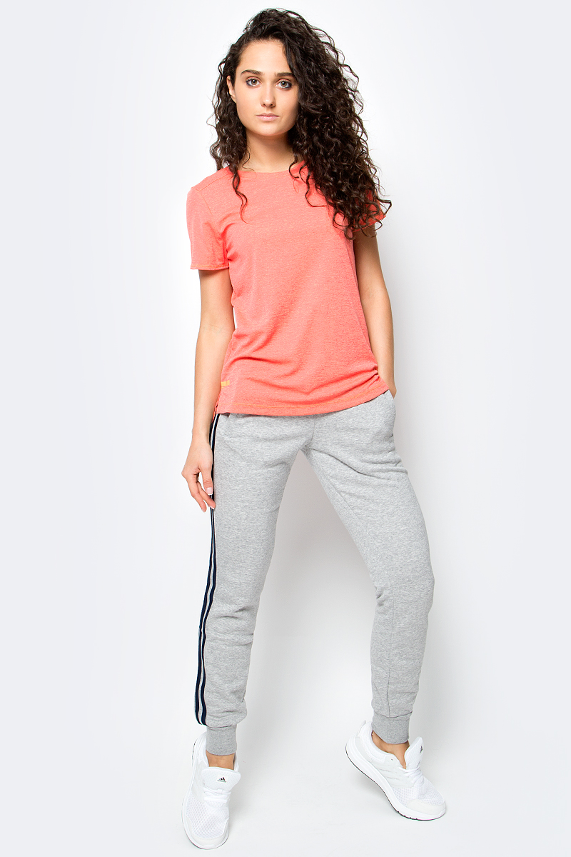 Футболка женская Adidas, цвет: персиковый. BP6713. Размер XS (40/42)BP6713 Футболка женская Adidas, цвет: персиковый. BP6713. Размер XS (40/42)BP6713Серьезные тренировки требуют лучшего комфорта. Данная модель имеет технологию ClimaChill, которая отводит тепло и сохраняет прохладу даже при сильных нагрузках.