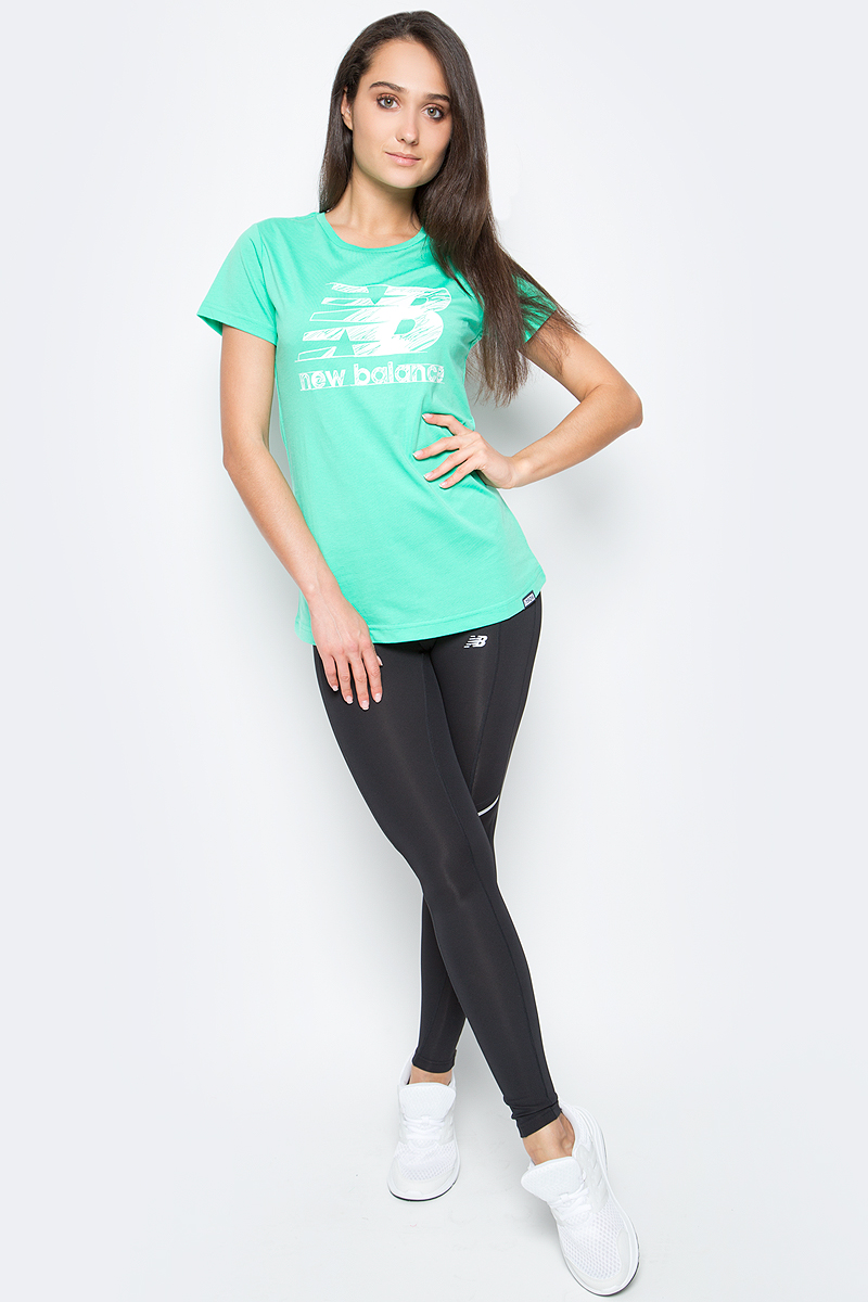 Тайтсы женские New Balance Accelerate Tight, цвет: черный. WP63132/BK. Размер XS (42)WP63132/BK Тайтсы женские New Balance Accelerate Tight, цвет: черный. WP63132/BK. Размер XS (42)WP63132/BKТайтсы для бега женские Accelerate Tight от спортивного бренда New Balance для тренажерного зала. Модель выполнена из гладкого трикотажа. Ткань эффективно отводит влагу и оставляет кожу сухой. Детали: тянущиеся материалы, регулирующийся шнурок на поясе, молнии на брючинах, светоотражающие элементы.