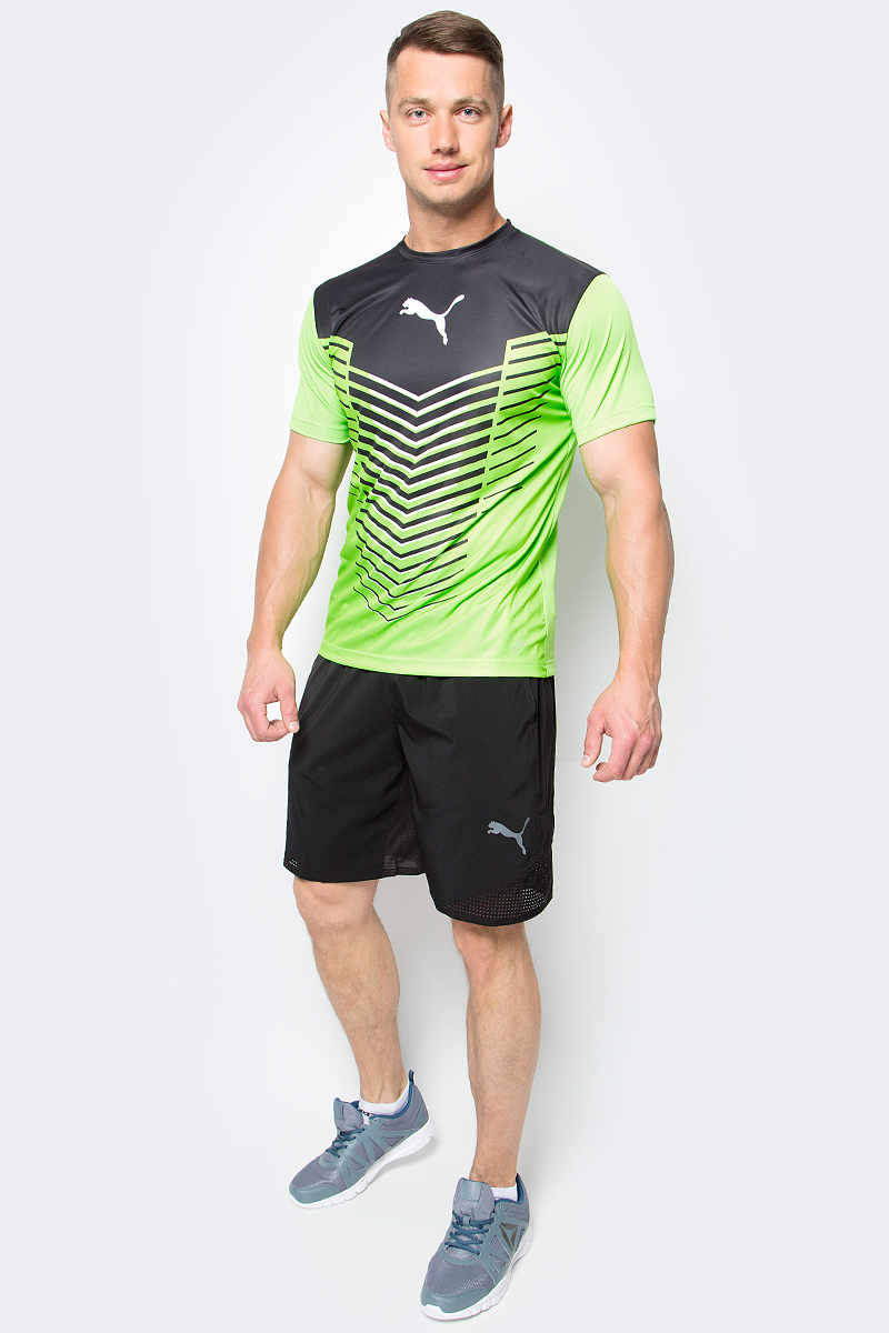 Шорты для бега мужские Puma Vent Stretch Woven Short, цвет: черный. 51516701. Размер S (46/48)51516701 Шорты для бега мужские Puma Vent Stretch Woven Short, цвет: черный. 51516701. Размер S (46/48)51516701Изделие изготовлено с использованием высокофункциональной технологии dryCELL, которая отводит влагу, поддерживает тело сухим и гарантирует комфорт во время активных тренировок и занятий спортом. Эластичный пояс, отстроченный спереди и посаженный на тесьму с фирменной символикой PUMA сзади, имеет кулиску с затягивающимся шнуром для лучшей посадки по фигуре. Обработка сетчатым материалом задней кокетки, ластовицы и низа штанин обеспечивает свободу движений и отличную вентиляцию. Изделие декорировано логотипом PUMA, нанесенным методом холодного трансфера на боковую панель, и логотипом dryCELL, нанесенным методом термопечати на пояс. Изделие имеет стандартную посадку.