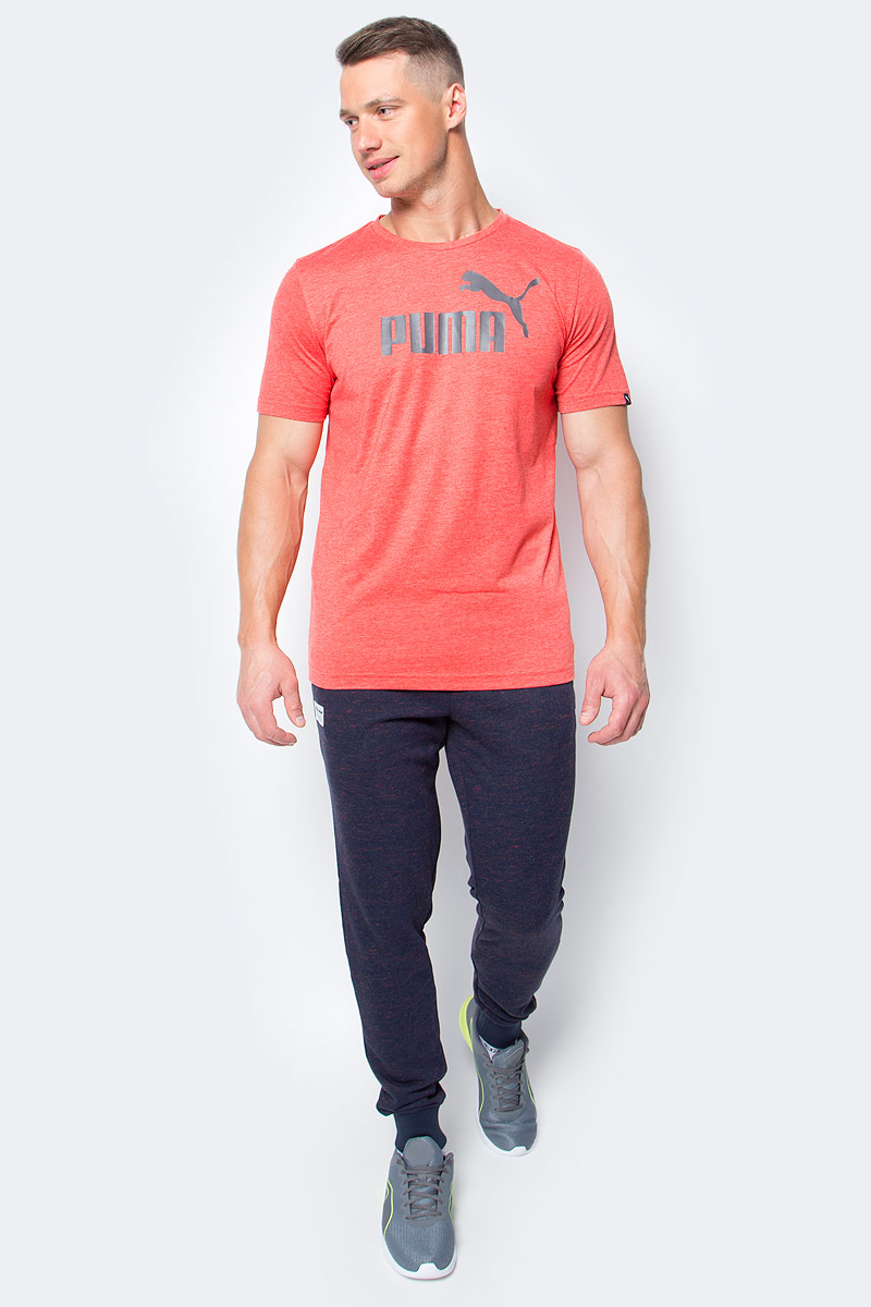 Брюки спортивные мужские Puma RBR Sweat Pants, цвет: темно-синий. 572748_01. Размер M (48/50)572748_01 Брюки спортивные мужские Puma RBR Sweat Pants, цвет: темно-синий. 572748_01. Размер M (48/50)572748_01Стильные брюки RED BULL RACING Sweat Pants подойдут для тренировок и активного отдыха. Пояс брюк выполнен из эластичного материала. Широкие манжеты по низу брюк обеспечивают хорошее прилегание к ноге. В боковых карманах можно хранить необходимые мелочи. Изделие декорировано тканым ярлыком с эмблемой RBR и логотипом PUMA, нанесенным методом печати высокой плотности.