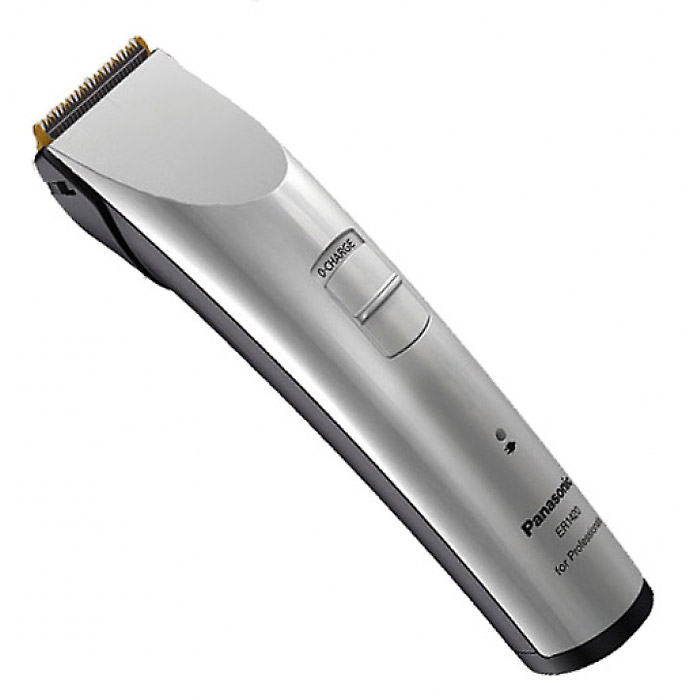 Panasonic ER-1420S520 триммерER1420S520 Panasonic ER-1420S520 триммерER1420S520Профессиональная машинка для стрижки волос/триммер Panasonic Panasonic ER 1420S.Новый дизайн.Стенды для зарядки и хранения насадок.Долговечный и экологичный Ni-Mh (никель-металлгидридный) аккумулятор.Покрытие керамических лезвий нитридом титана.Заточка лезвий типа Diamond.