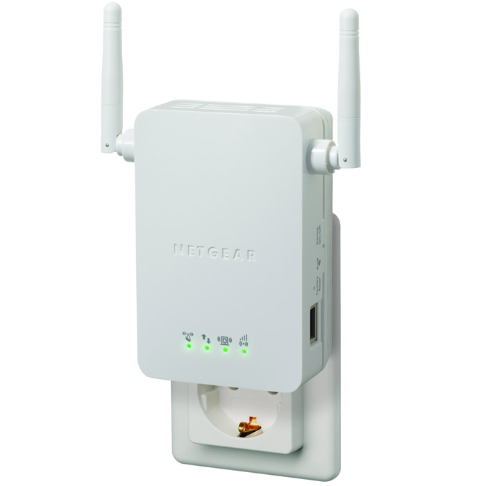 Netgear WN3000RP-100PESWN3000RP-100PES Netgear WN3000RP-100PESWN3000RP-100PESУниверсальный повторитель WiFi Netgear WN3000RP-100PES увеличивает примерно в два раза покрытие Вашей беспроводной сети и избавляет от необходимости тянуть дополнительные провода для подключения к сети устройства на рабочем столе или домашнего кинотеатра. WN3000RP обеспечивает работу беспроводной сети в тех местах, где плохо принимается сигнал от Вашего беспроводного маршрутизатора и улучшает прием сигнала по всей сети, поэтому Вы можете перемещаться из одной комнаты в другую, не теряя соединения с Интернетом. Этот повторитель просто вставляется в электрическую розетку и хорошо вписывается в домашний интерьер. Он совместим с беспроводными маршрутизаторами b/g/n, шлюзами и устройствами доступа от Интернет-провайдеров.Расширяет сеть – обеспечивает по всему дому подключение к Интернету беспроводных устройств, например, iPad, iPod, ноутбуков, смартфонов, игровых консолей и телевизоров.Улучшает работу имеющихся устройств – Вы можете по-прежнему пользоваться своим старым оборудованием и устранить «мертвые зоны» домашней беспроводной сети.Plug-and-play — настройка за несколько минут, не нужно вставлять компакт-диск или подсоединять кабели EthernetPush ‘N’ Connect - Push ‘N’ Connect с использованием Wi-Fi Protected Setup (WPS) быстро и безопасно соединяет с повторителем компьютеры и/или маршрутизаторыОптимальное покрытие - светодиод отображает скоростьсоединения и помогает найти оптимальное место для установки повторителяСовместимость – совместим со всеми беспроводными b/g/n маршрутизаторами или шлюзами от NETGEAR и других вендоровНадежная безопасность – поддерживает все стандарты безопасности, включая WPA-PSK, WPA2-PSK, смешанный режим и WEPСоединение – с помощью порта Ethernet повторитель может работать как мост для подсоединения устройств домашнего кинотеатраЗеленые функции NETGEAR – кнопка выключения питания, упаковка на 80% изготовлена из переработанных материалов