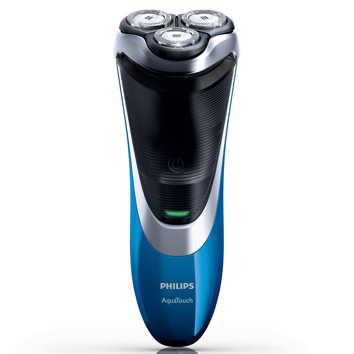Philips AT 890/16 электробритваAT890/16 Philips AT 890/16 электробритваAT890/16Электробритва для сухого и влажного бритья Philips AT 890/16.Уплотнение Aquatec гарантирует комфортное сухое бритье и освежающее влажное бритье. Отлично подходит для использования с гелем или пеной для бритья, что обеспечивает дополнительный комфорт даже при использовании в душе.Закругленные головки с низким коэффициентом трения повторяют контуры лица, снижая вероятность порезов.Система двойных лезвий электробритвы приподнимает волоски для комфортного сбривания щетины, обеспечивая чистое бритье.Головки DualPrecision оснащены прорезями для сбривания длинных волосков и микроотверстиями для удаления едва заметной щетины.Широкий откидной триммер идеален для подравнивания висков и усовСистема QuickRinse позволяет промывать бритву под струей воды и использовать в душеБыстрая зарядка в течение 3 минут обеспечивает достаточный заряд электробритвы для 1 сеанса бритья. Будьте уверены — Вы никогда не опоздаете, даже если аккумулятор разряжен.Более 50 минут в режиме автономной работы для 17 сеансов бритья. Полная зарядка занимает 1 час, поэтому бритва готова к использованию в любое время.