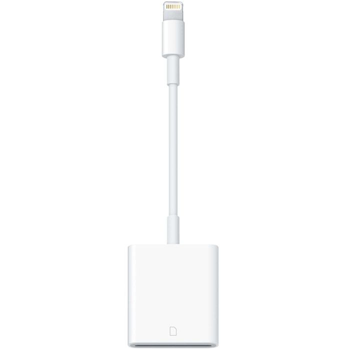Apple Lightning to SD Card Camera Reader (MD822ZM/A)MD822ZM/A Apple Lightning to SD Card Camera Reader (MD822ZM/A)MD822ZM/AПереходник Apple Lightning to SD Card Camera Reader позволяет загружать фотографии и видео с карт памяти на Ваш iPad с дисплеем Retina или iPad mini, чтобы посмотреть их и поделиться ими с семьей и друзьями. Адаптер поддерживает стандартные форматы, в том числе JPEG и RAW, а также видео в стандартном разрешении и в HD разрешении, в форматах H.264 и MPEG-4.