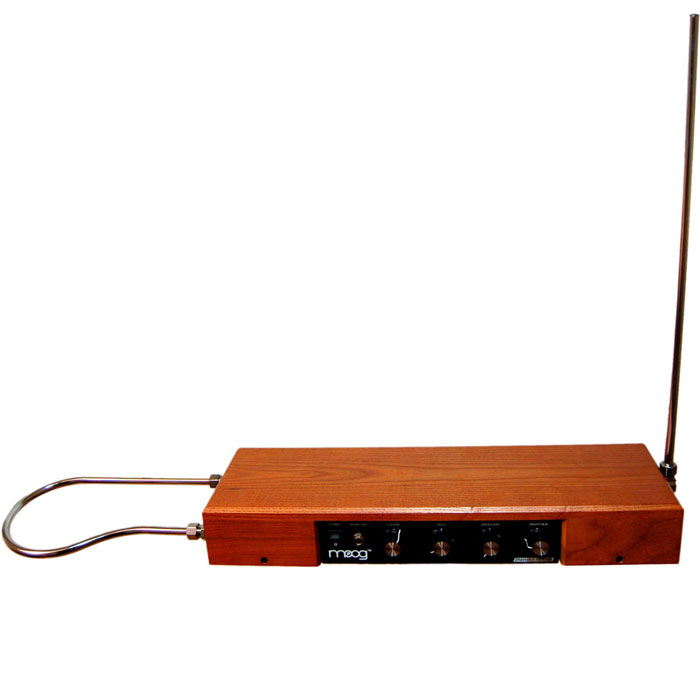 Moog Etherwave Theremin Standard электронный музыкальный инструментMCI48149 Moog Etherwave Theremin Standard электронный музыкальный инструментMCI48149Moog Etherwave Theremin Standard - терменвокс для бесконтактного исполнения, имеет звуковой диапазон 5 октав. Выполнен в стильном корпусе из ясеня.