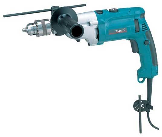Дрель ударная Makita HP2070HP2070 Дрель ударная Makita HP2070HP2070Ударная дрель Makita HP1640K предназначена для выполнения широкого спектра строительных и ремонтных задач. С ее помощью можно сверлить отверстия в различных материалах: дереве, металле, камне. Предусмотрено два режима работы - сверление и сверление с ударом. Узкий и компактный корпус вмещает в себя мощный мотор, расцепляющая муфта останавливает вращение сверла, при его заклинивании. Новая система реверса продлевает срок службы угольных щеток, сохраняет мощность в режиме реверса.